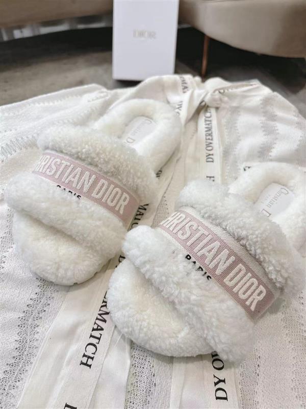 20251128184318911 220